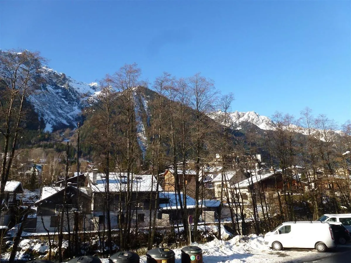 Studio Cosy Proche Commerces Et Ski-Bus A Chamonix - Fr-1-343-239