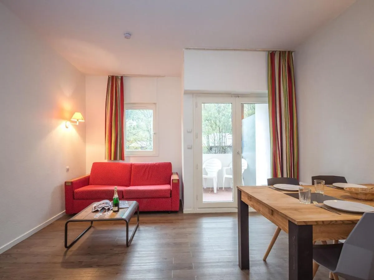 Studio Cosy Proche Commerces Et Ski-Bus A Chamonix - Fr-1-343-239 0*,  France