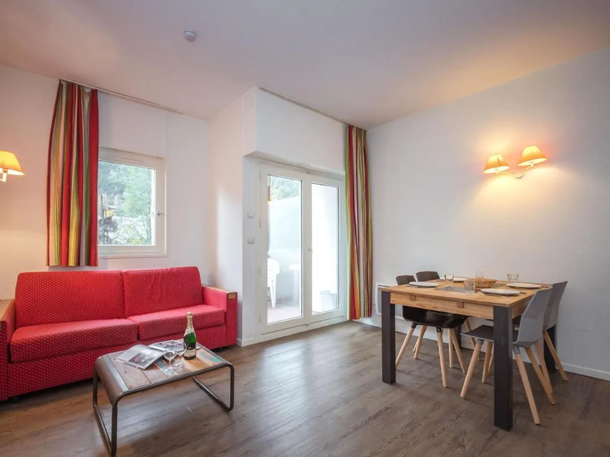 Studio Cosy Proche Commerces Et Ski-Bus A Chamonix - Fr-1-343-239 0*,  France
